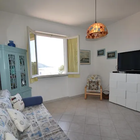 Rondine - Centrale A 100 Mt Dal Mare * Marina di Campo