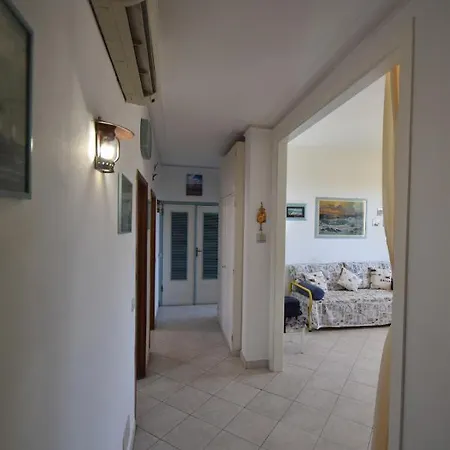 Rondine - Centrale A 100 Mt Dal Mare * Marina di Campo