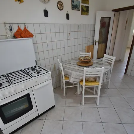 Rondine - Centrale A 100 Mt Dal Mare * Marina di Campo